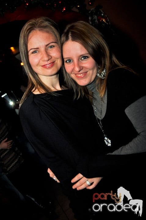 Old School party continuă!, 