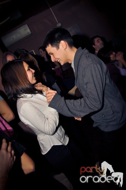 Old School party continuă!, 