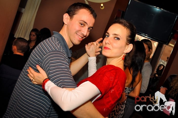 Old School party continuă!, 