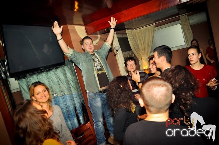 Old School party continuă!, 