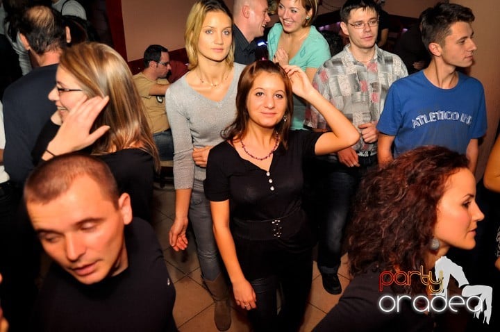 Old School party continuă!, 