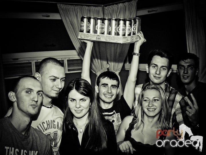 Old School Party în Chanson, 