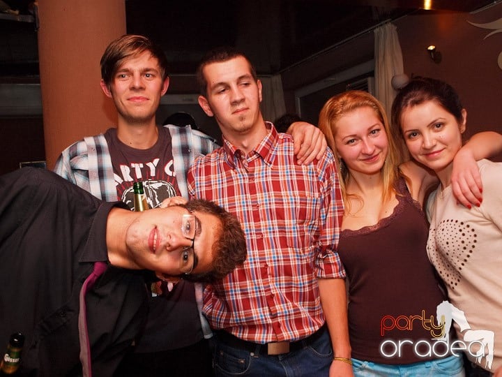 Old School Party în Chanson, 