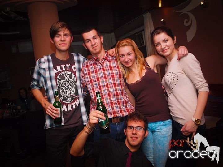 Old School Party în Chanson, 