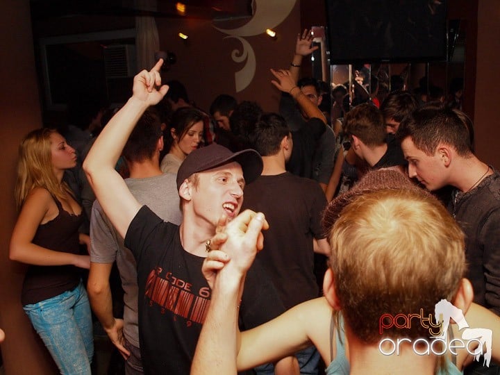 Old School Party în Chanson, 