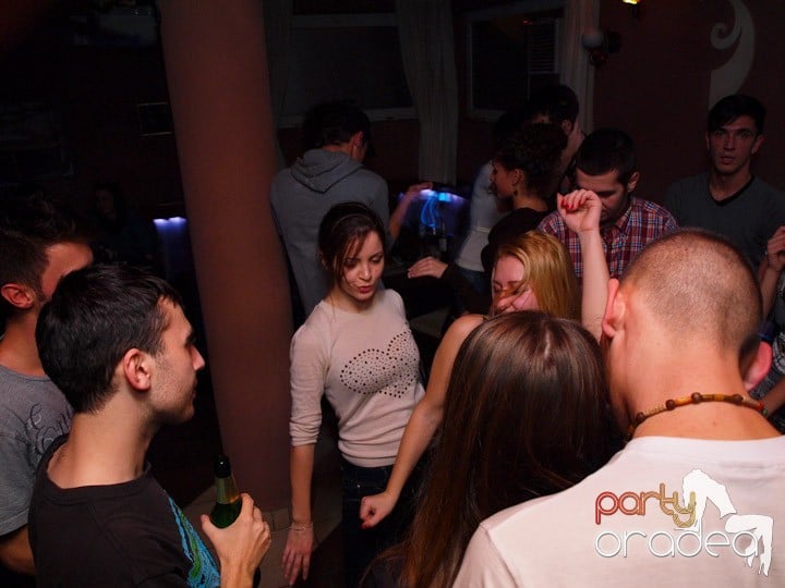 Old School Party în Chanson, 