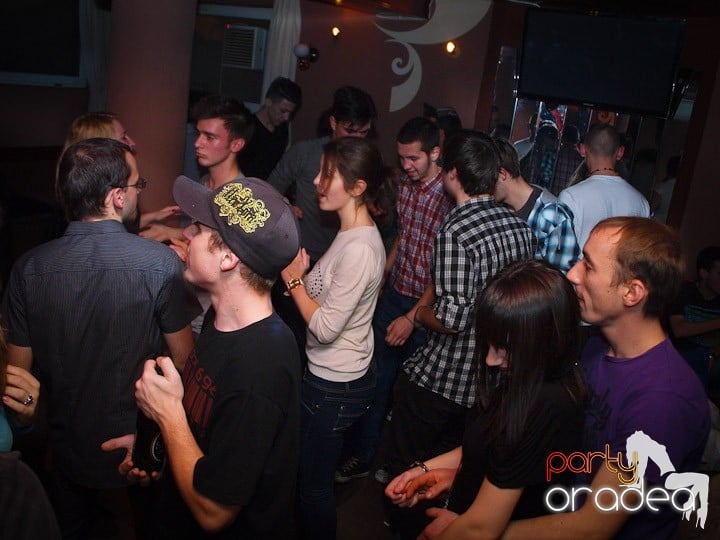 Old School Party în Chanson, 