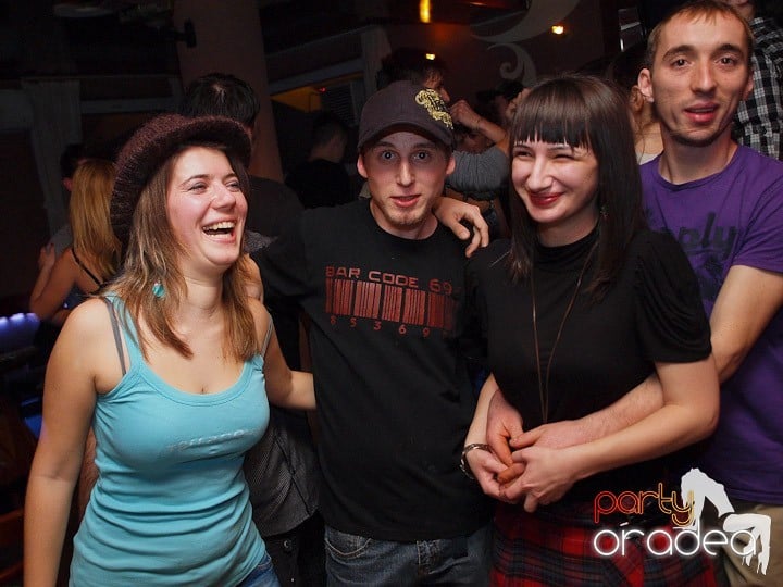 Old School Party în Chanson, 