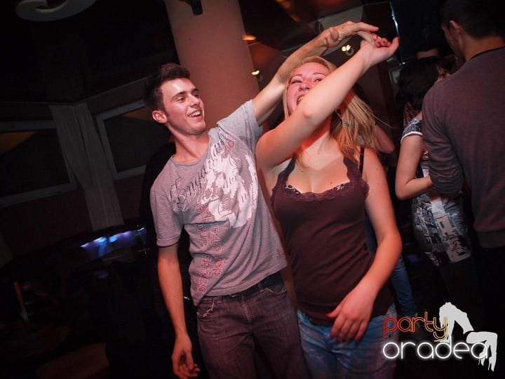 Old School Party în Chanson, 