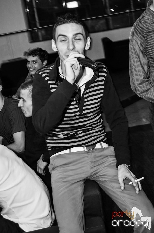 Orădenii cântă în Blondy's Art Café, 