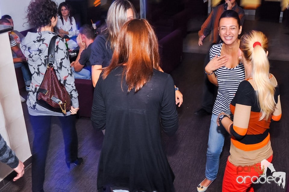 Orădenii cântă în Blondy's Art Café, 