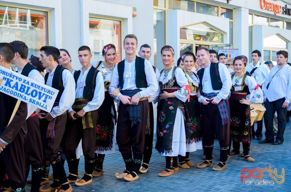 Paradă populară, Oradea