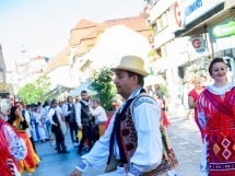 Paradă populară