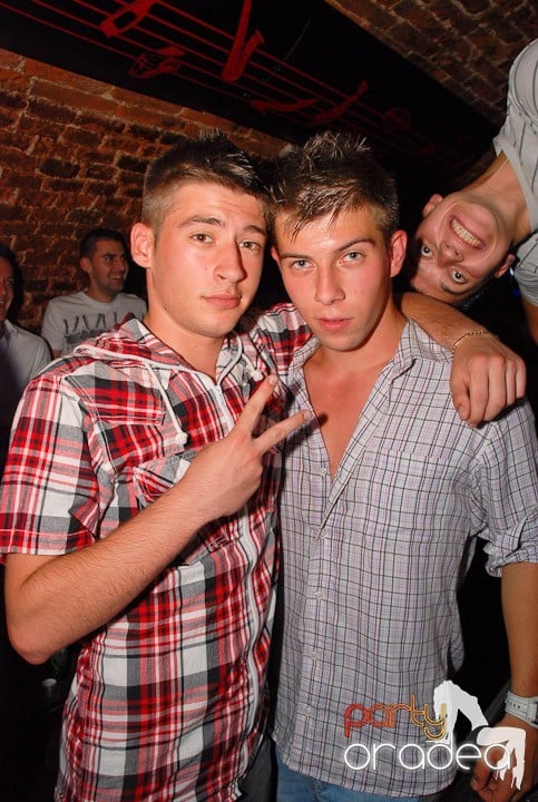 Party All Night @ Club Escape, 