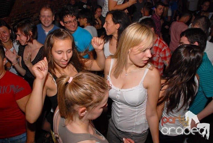 Party All Night @ Club Escape, 