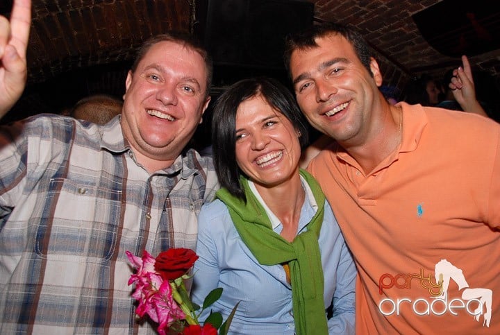 Party All Night @ Club Escape, 