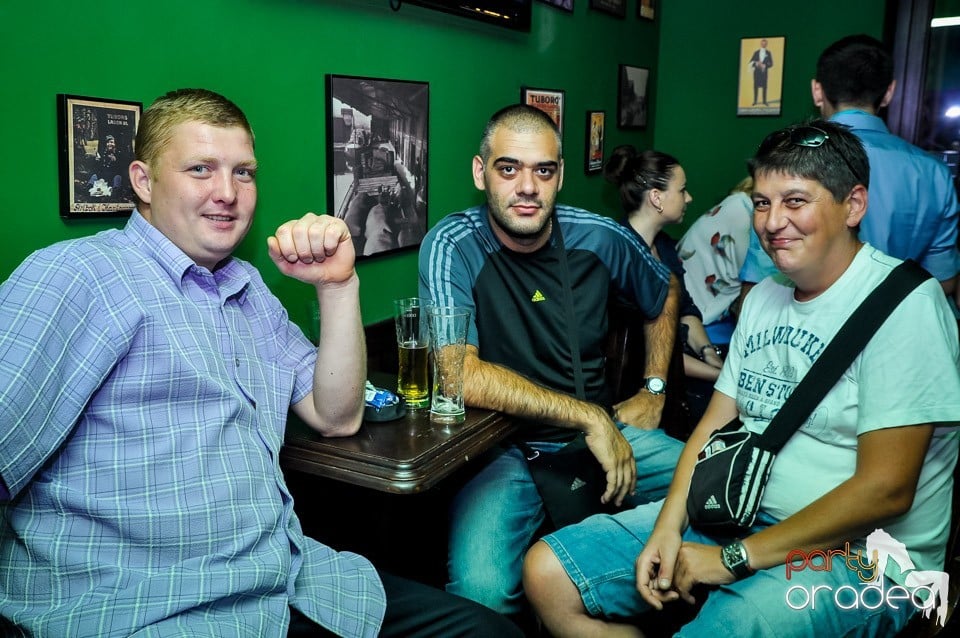 Party all night, Green Pub