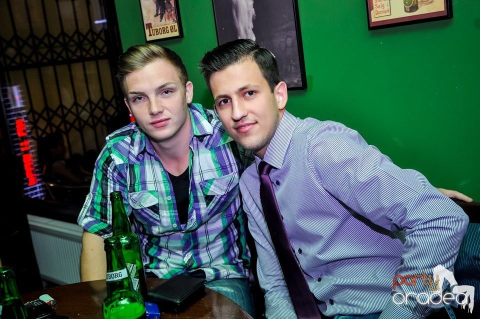 Party all night, Green Pub