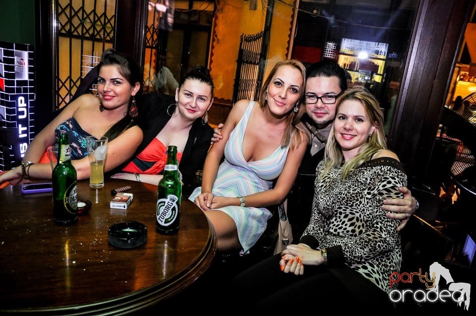 Party all night, Green Pub