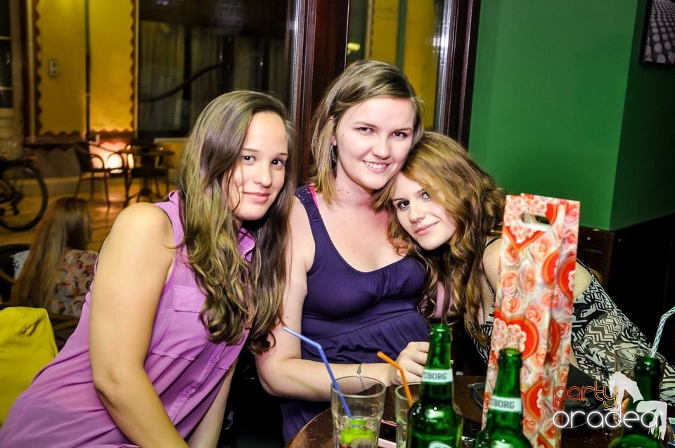 Party all night, Green Pub