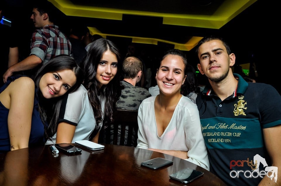 Party all night, Green Pub