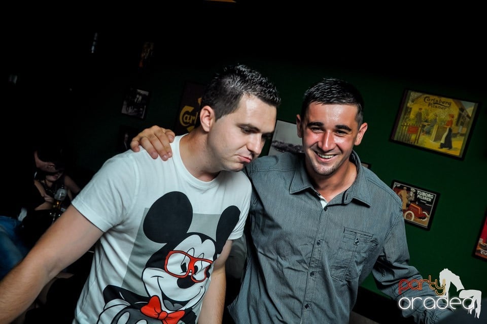 Party all night, Green Pub