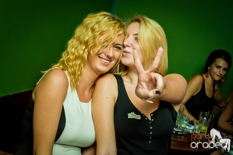 Party all night, Green Pub