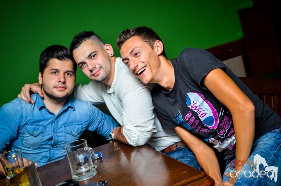 Party all night, Green Pub