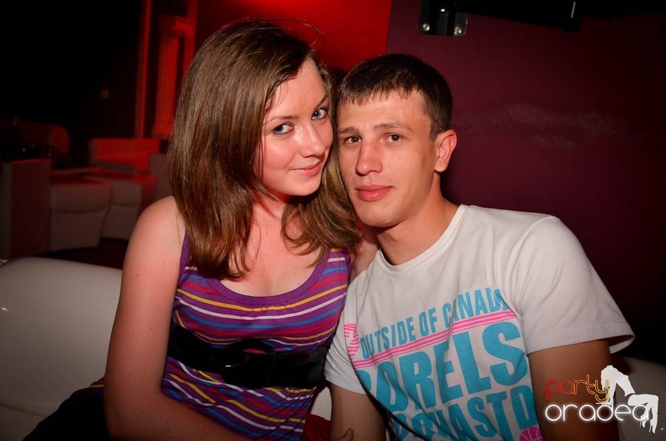 Party cu DJ Mendez în Club Atti's, 