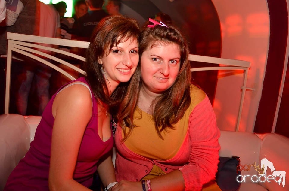 Party cu DJ Mendez în Club Atti's, 