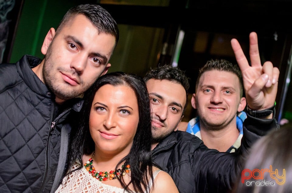 Party cu Dj Mentol, Green Pub