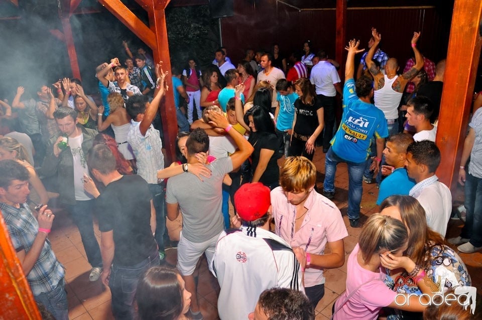 Party cu Peat Jr în Disco Faház, 