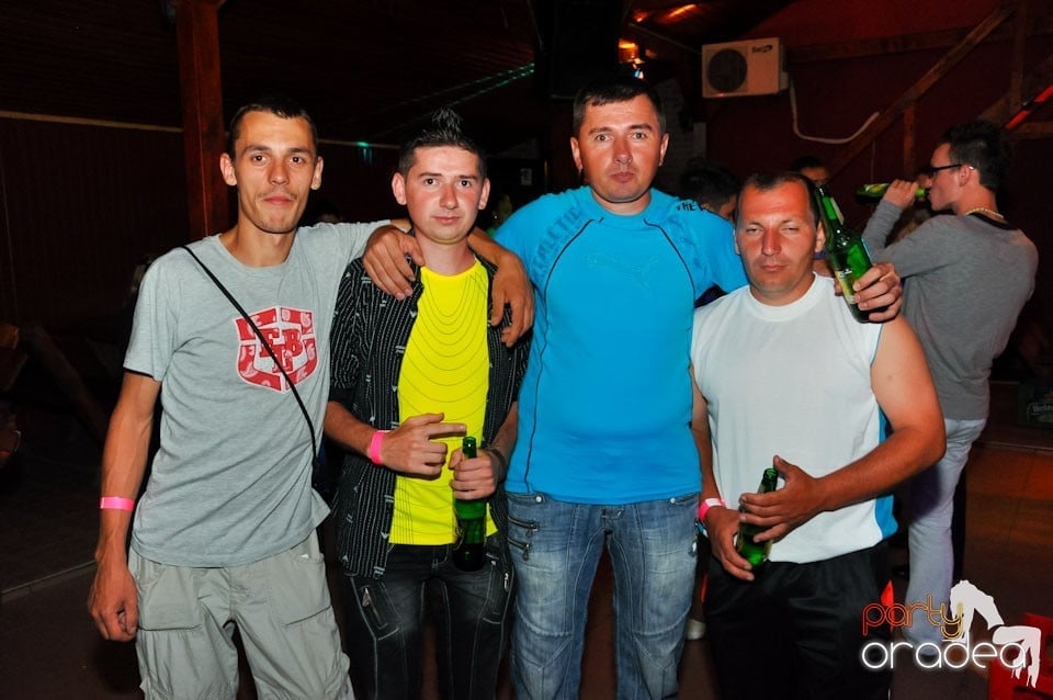 Party cu Peat Jr în Disco Faház, 