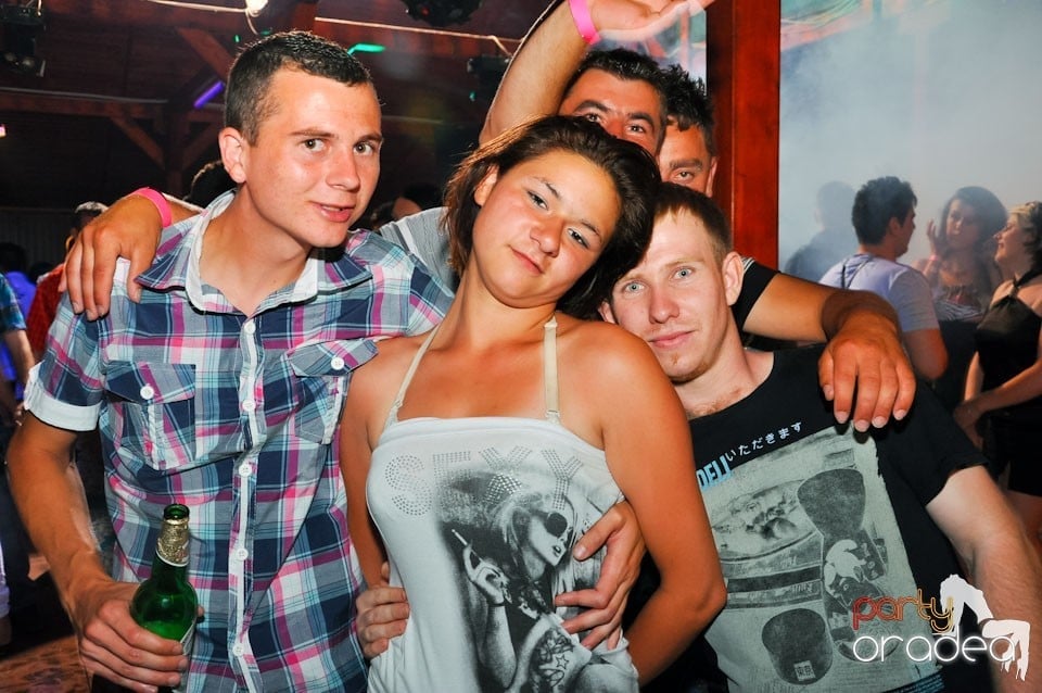 Party cu Peat Jr în Disco Faház, 