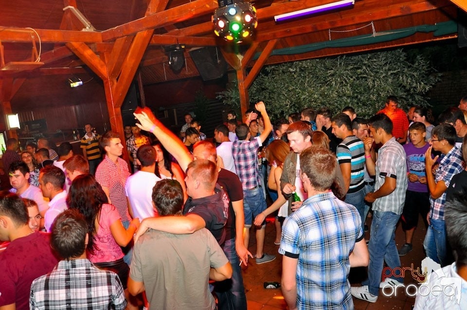 Party cu Peat Jr în Disco Faház, 