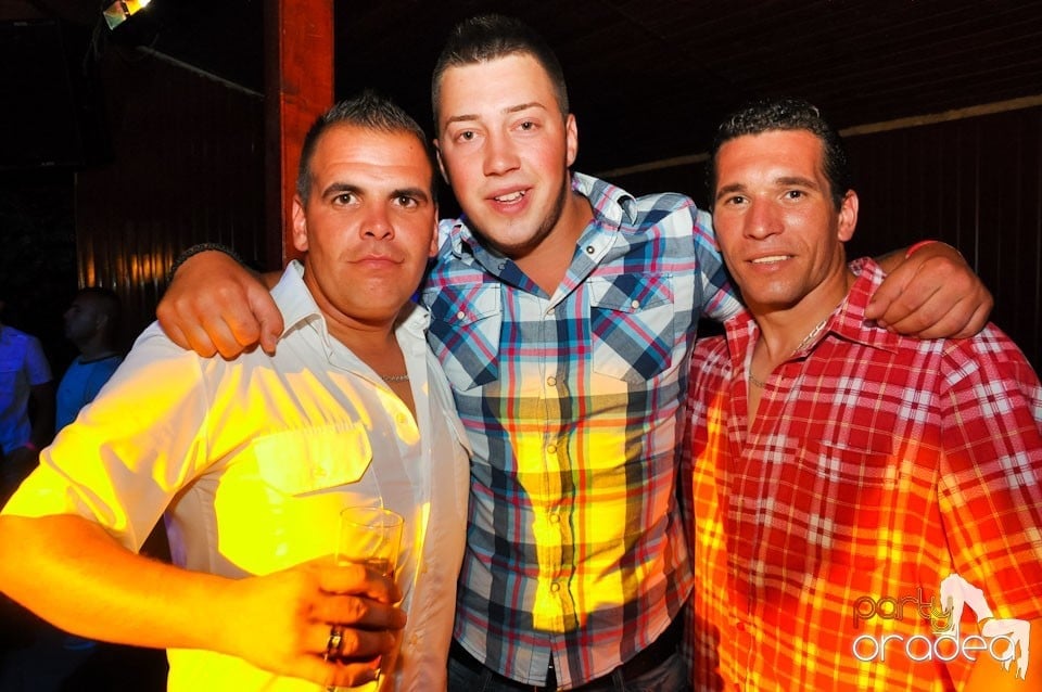 Party cu Peat Jr în Disco Faház, 