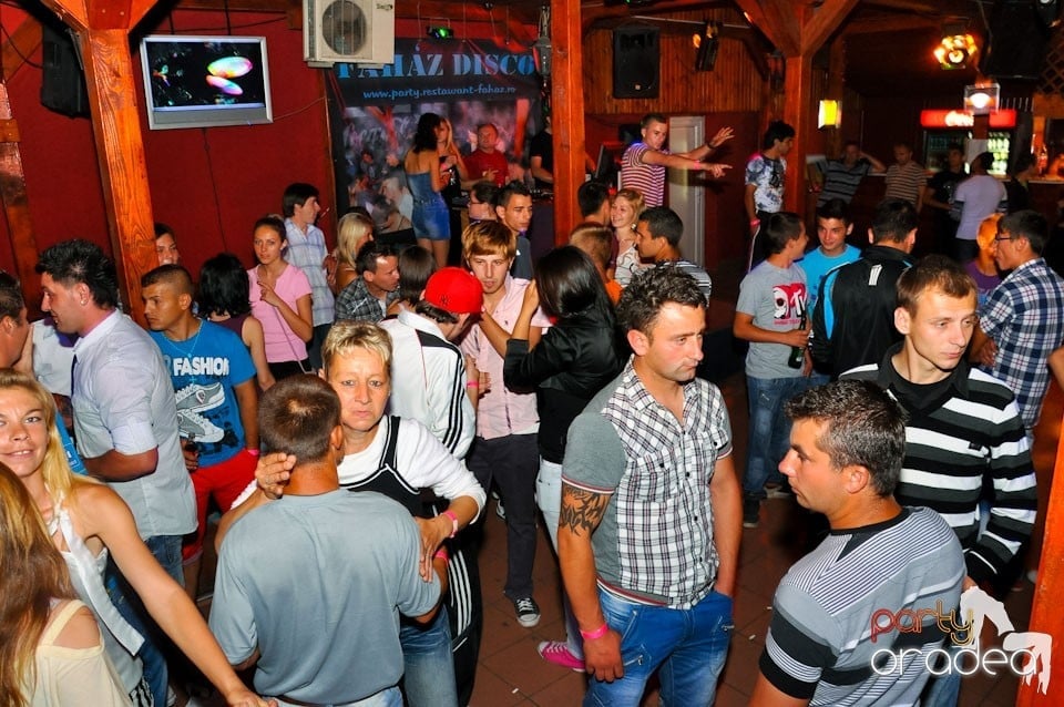 Party cu Peat Jr în Disco Faház, 