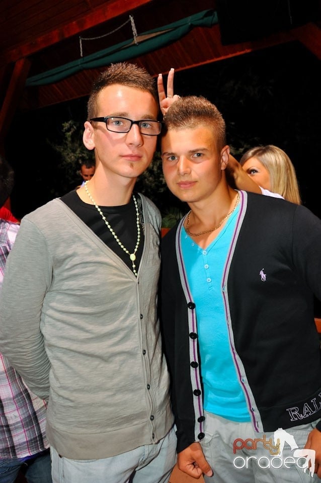 Party cu Peat Jr în Disco Faház, 