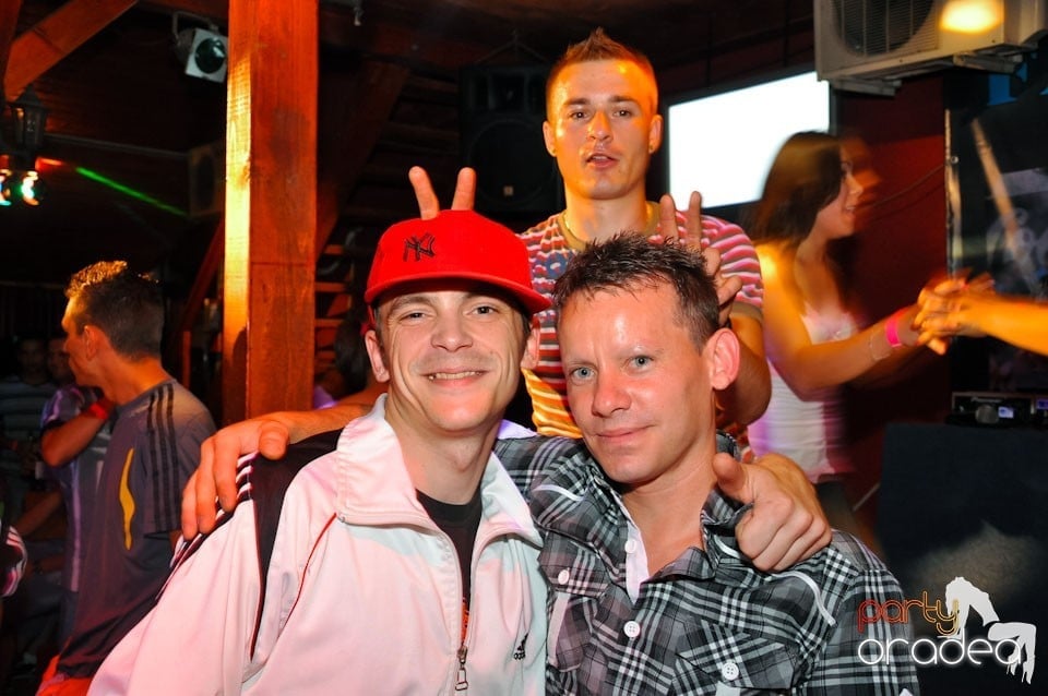 Party cu Peat Jr în Disco Faház, 