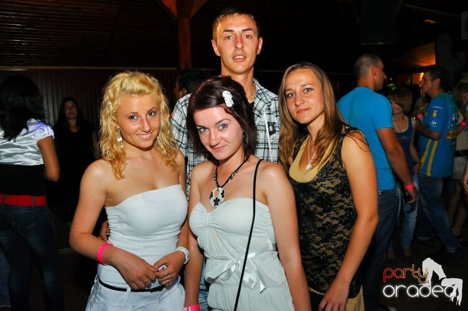 Party cu Peat Jr în Disco Faház, 