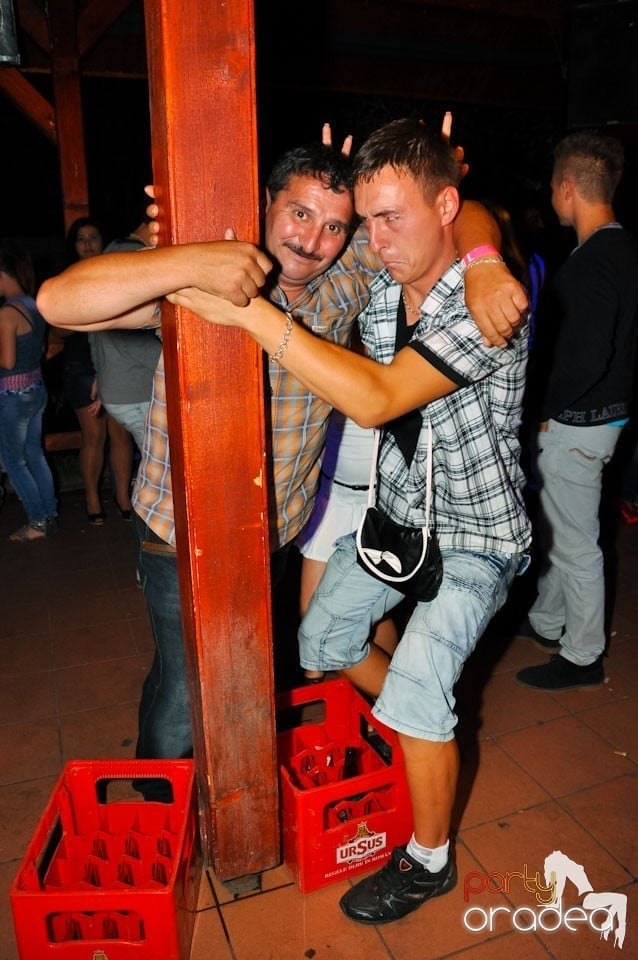 Party cu Peat Jr în Disco Faház, 