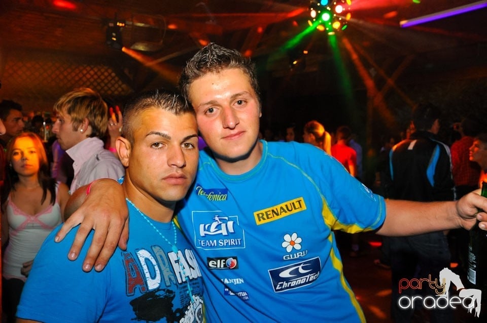 Party cu Peat Jr în Disco Faház, 