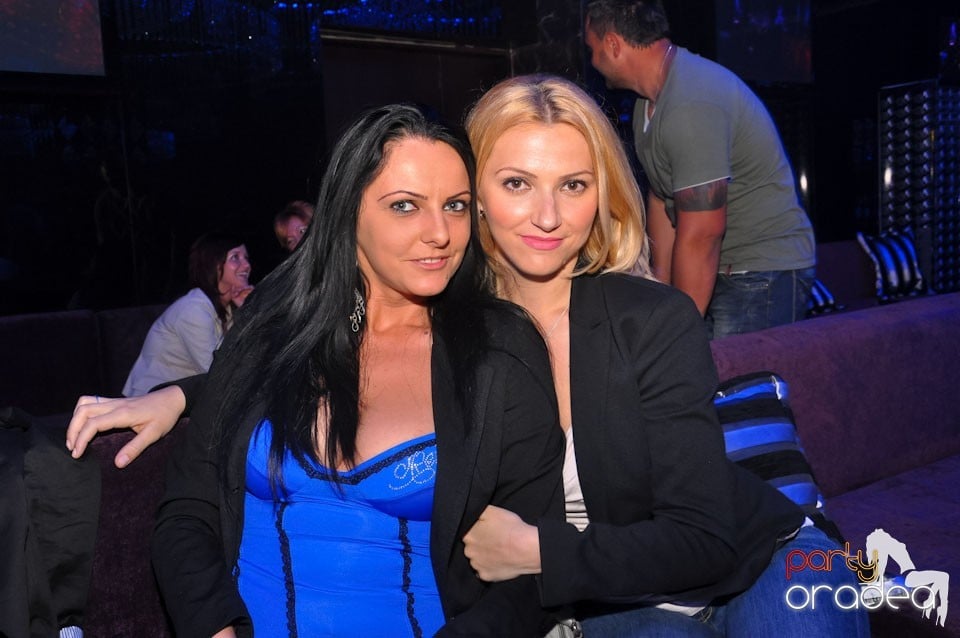 Party cu Roboman în The One, 