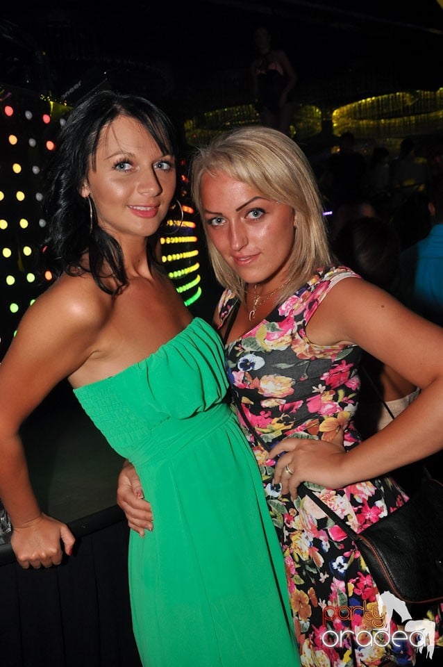 Party cu Roboman în The One, 