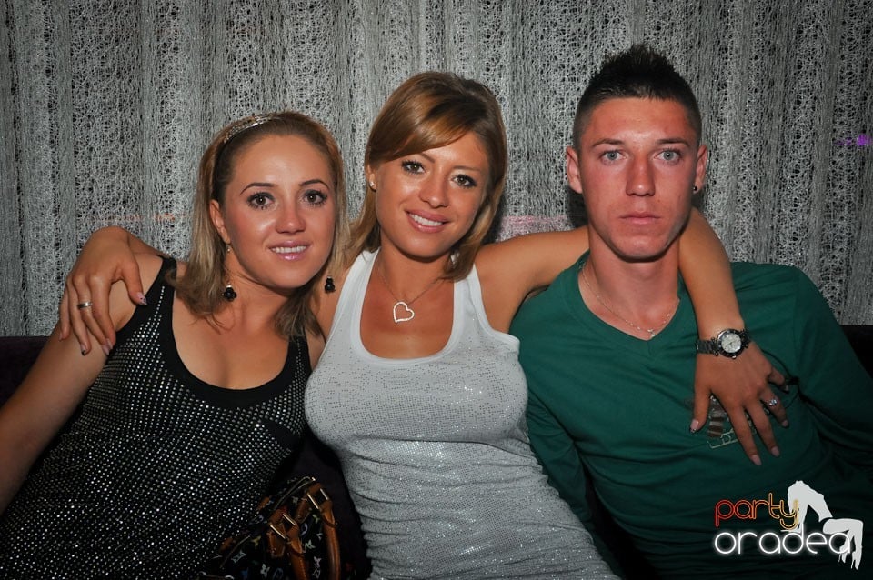 Party cu Roboman în The One, 