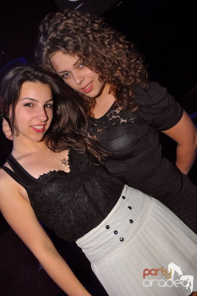 Party cu Roboman în The One, 