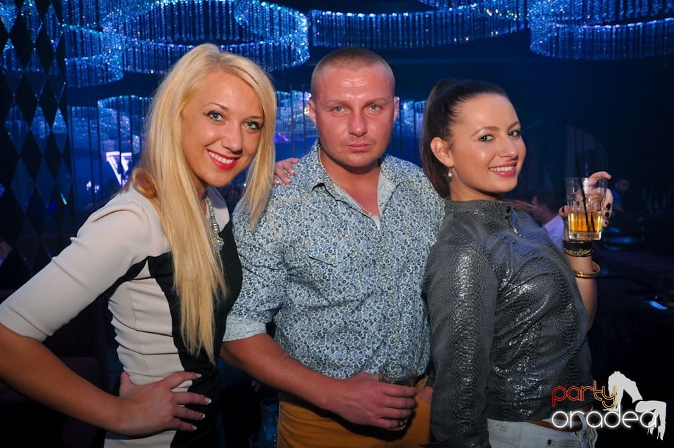 Party cu Roboman în The One, 
