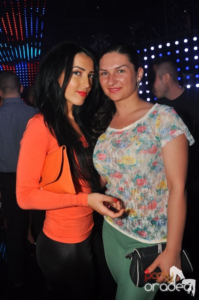 Party cu Roboman în The One, 