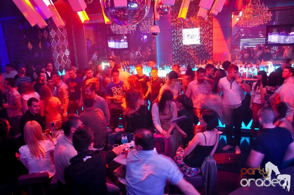 Party cu Roboman în The One, 