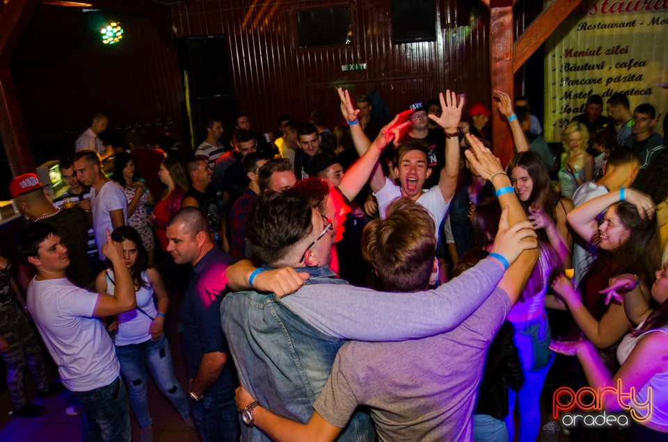 Party @ Disco Fahaz, 